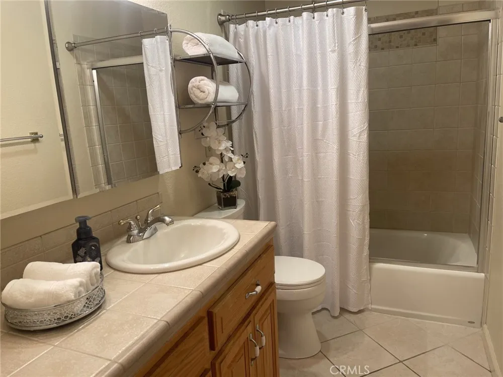 10806 Danberry Drive Garden Grove, CA 92840
