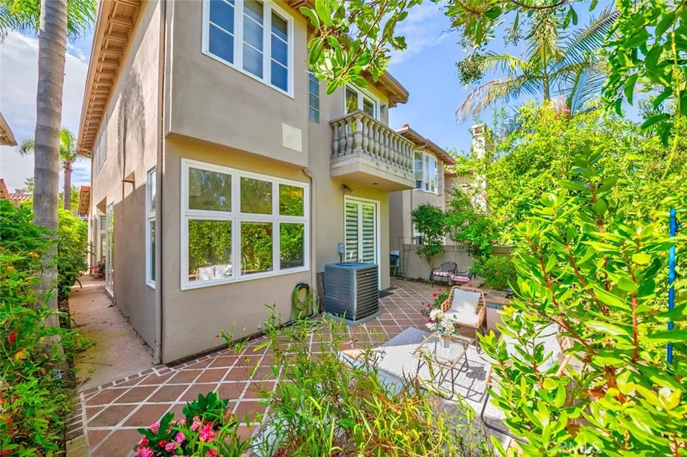 3122 Hamburg La Jolla, CA 92037