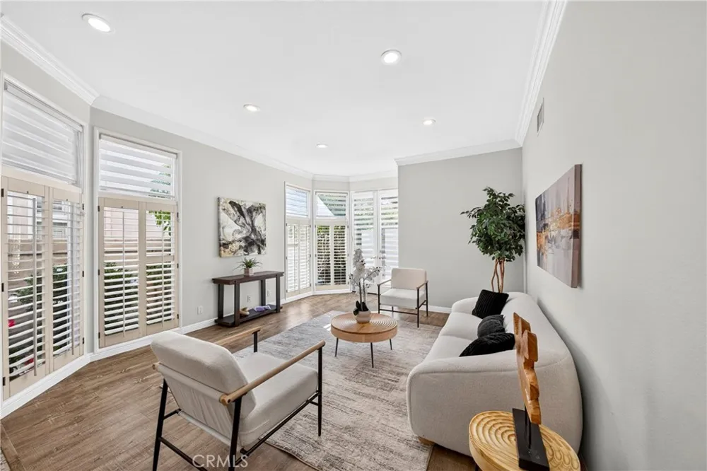 3122 Hamburg La Jolla, CA 92037