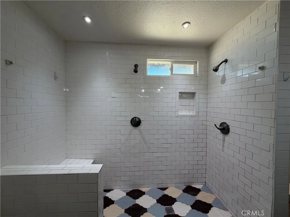 21360 Sandia Apple Valley, CA 92308