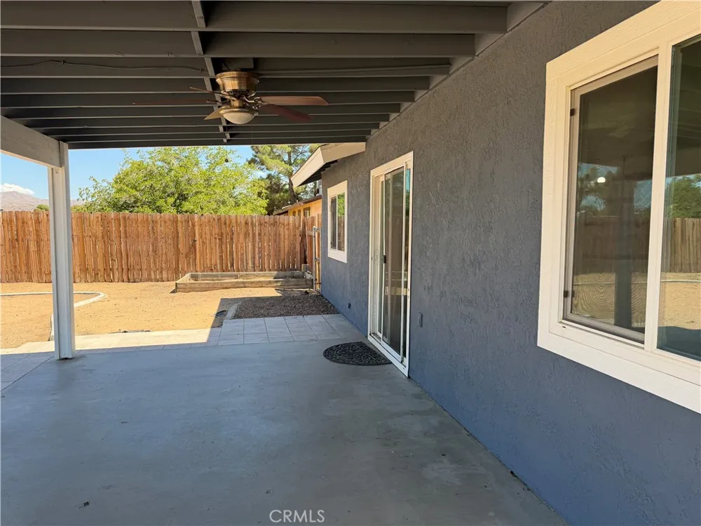 21360 Sandia Apple Valley, CA 92308