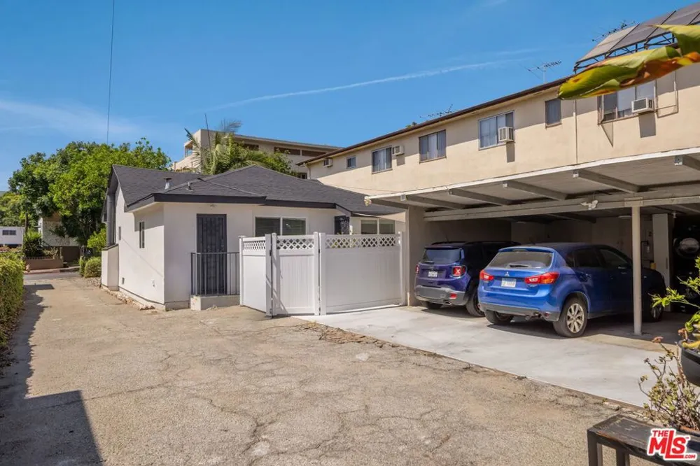 1154 Ogden Drive West Hollywood, CA 90046