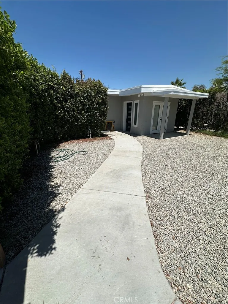 73216 Santa ROSA #2 Palm Desert, CA 92260