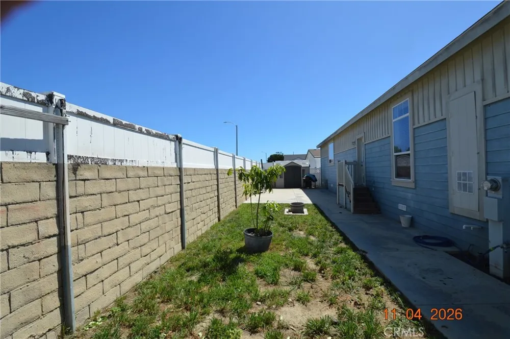 20701 Beach Huntington Beach, CA 92648
