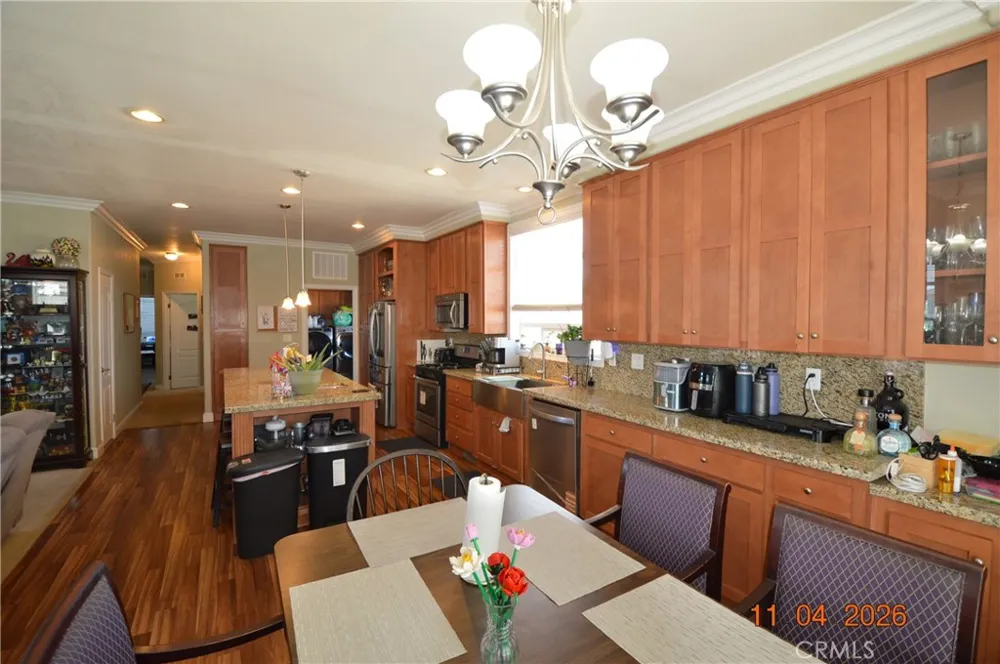 20701 Beach Huntington Beach, CA 92648