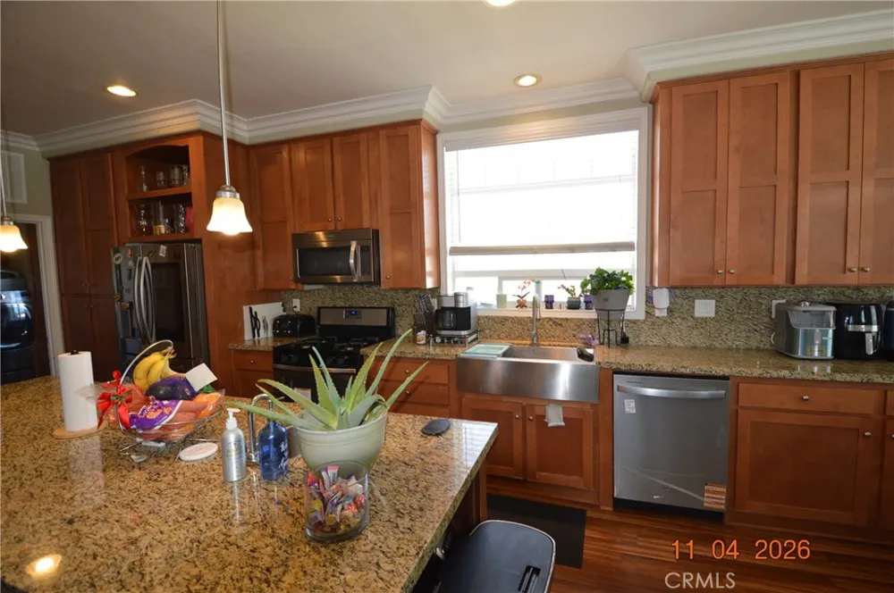 20701 Beach Huntington Beach, CA 92648