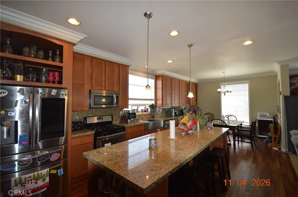 20701 Beach Huntington Beach, CA 92648