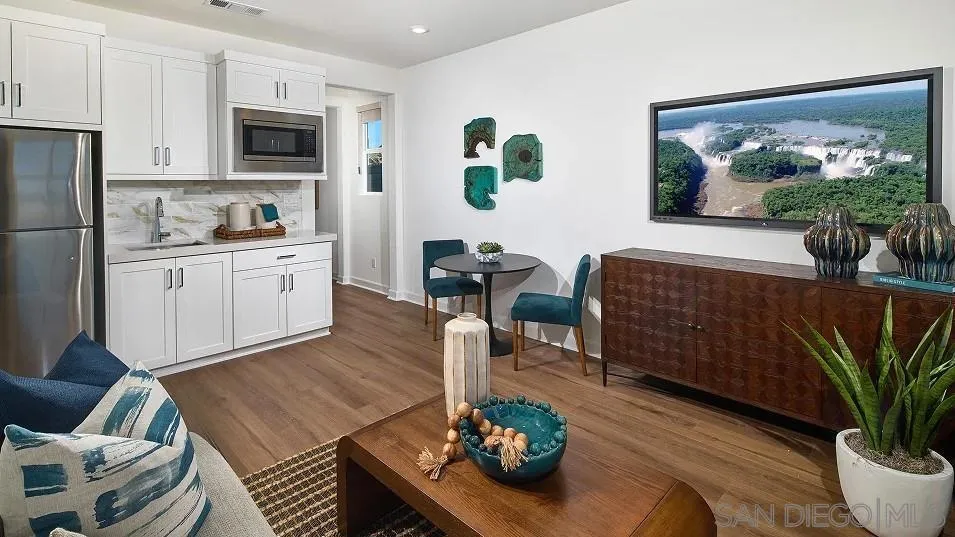 141 Mellano Way Oceanside, CA 92057