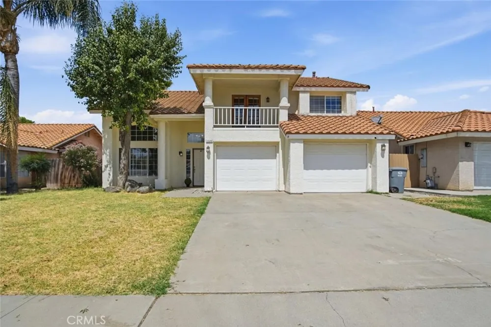 2526 Santos Dos Palos, CA 93620