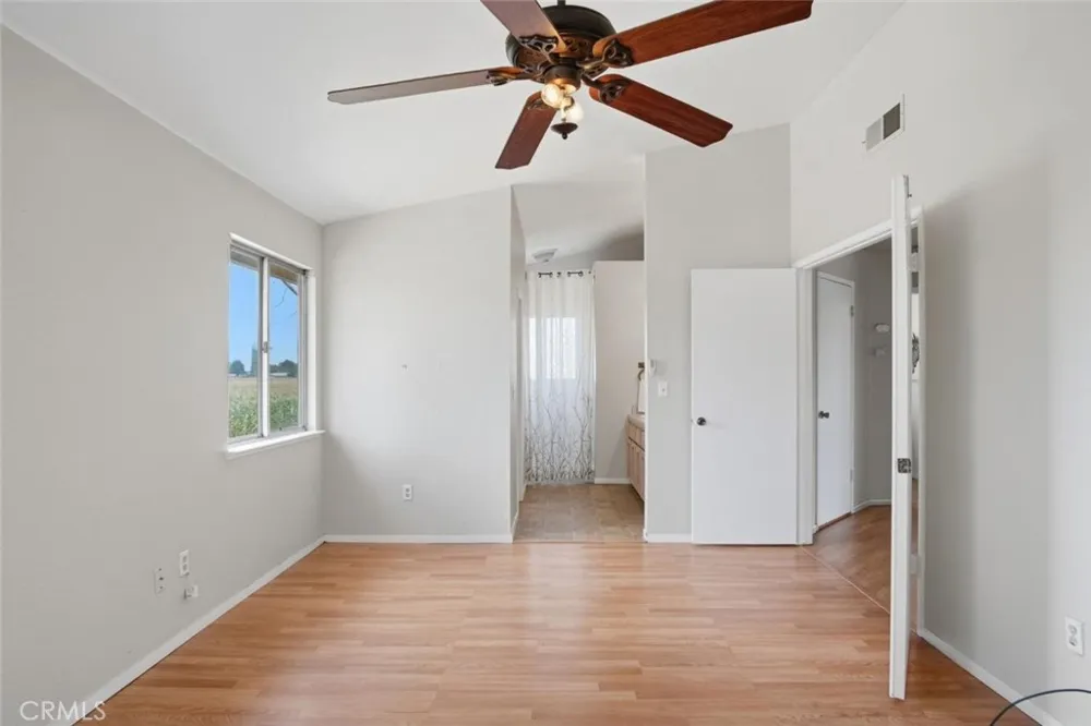 2526 Santos Dos Palos, CA 93620