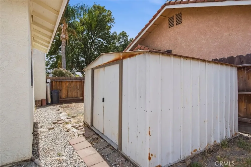 2526 Santos Dos Palos, CA 93620
