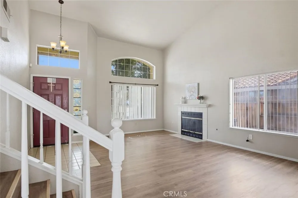 2526 Santos Dos Palos, CA 93620