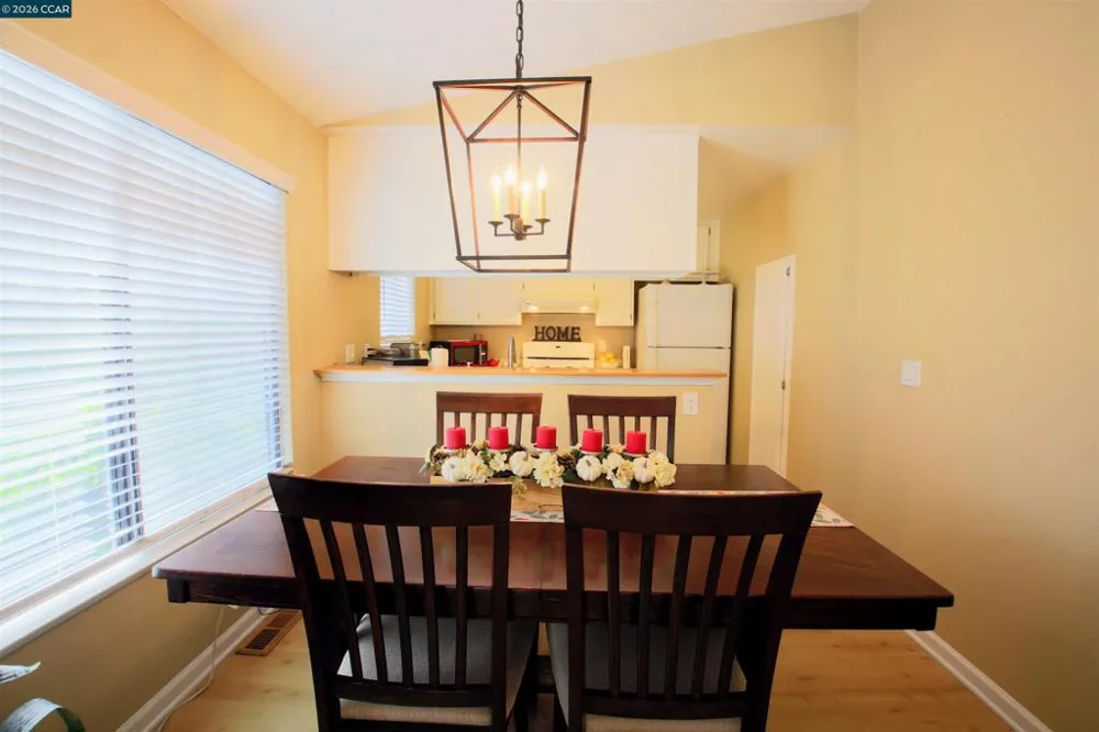 444 Mill Rd Martinez, CA 94553