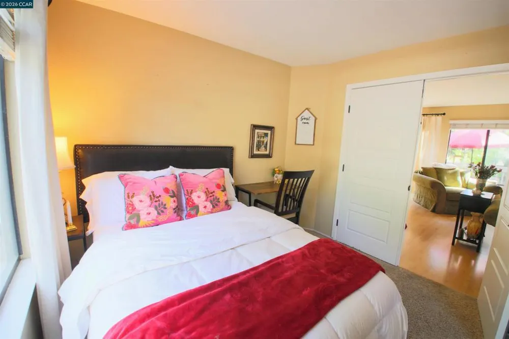 444 Mill Rd Martinez, CA 94553
