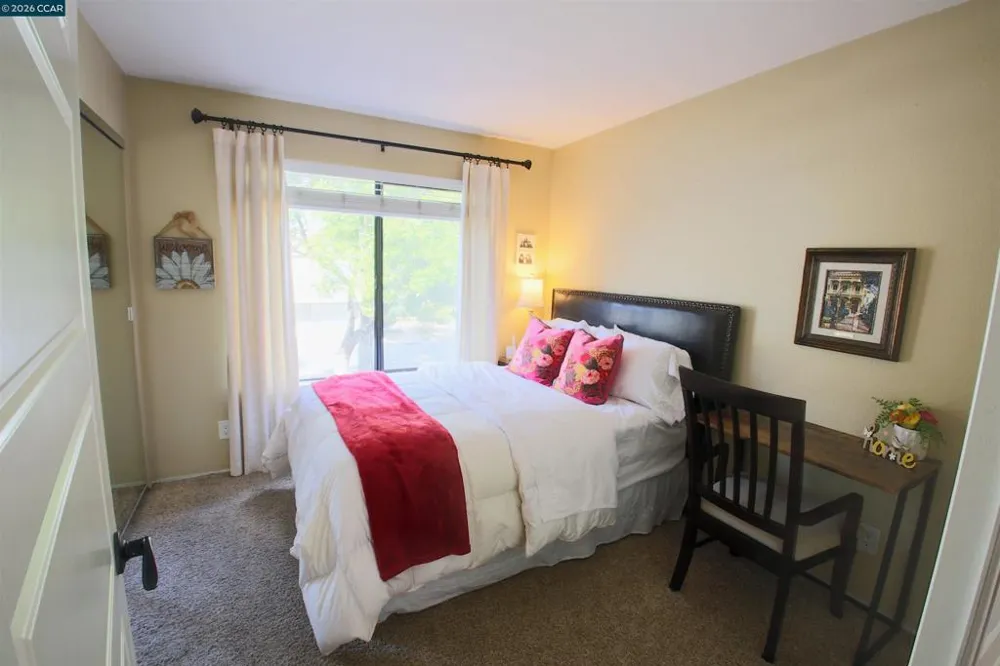 444 Mill Rd Martinez, CA 94553