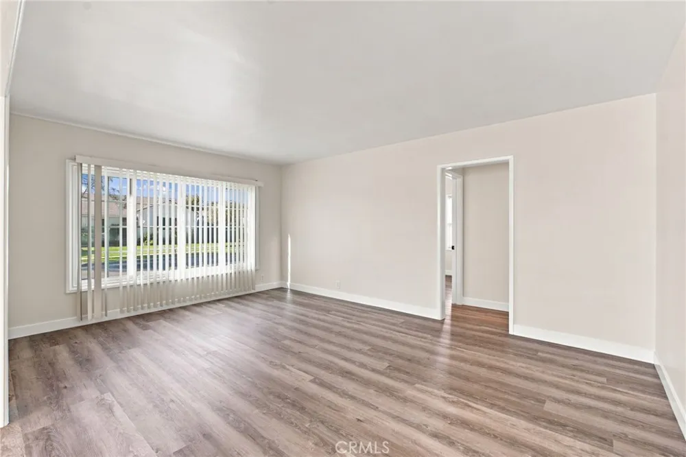 3537 Centralia Lakewood, CA 90712