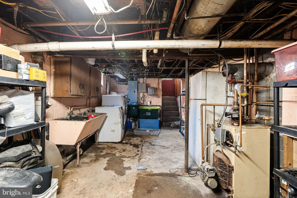 612 VETERANS HIGHWAY Bristol, PA 19007