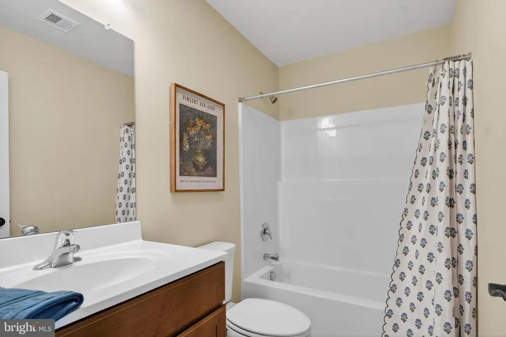 628 OAK DRIVE #1-1 Harleysville, PA 19438