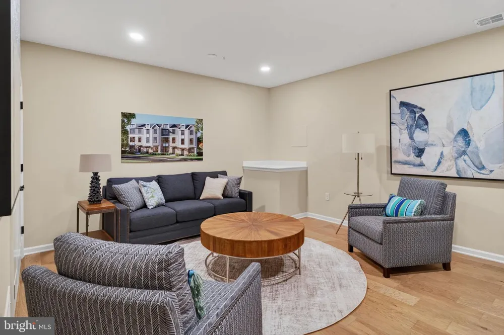 628 OAK DRIVE #1-1 Harleysville, PA 19438