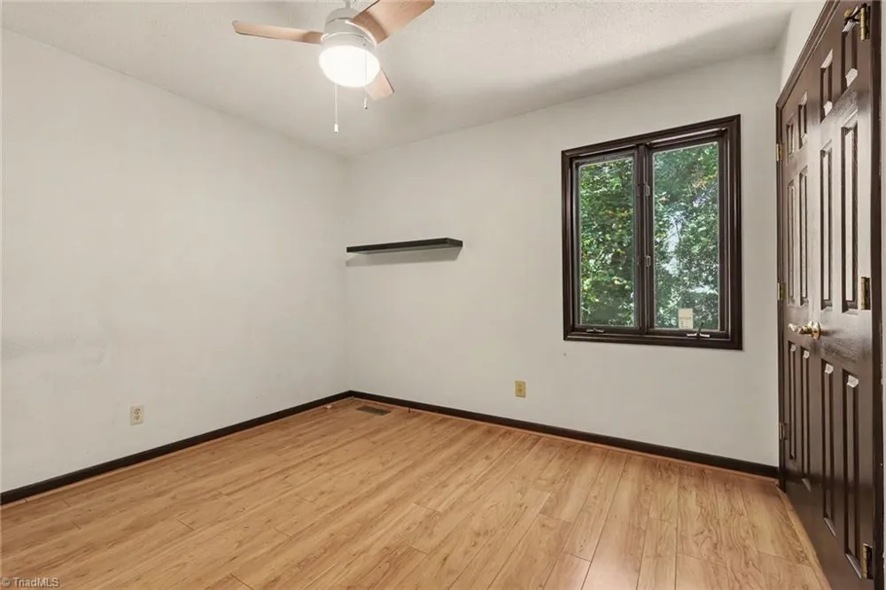 204 Ridgelea Court Winston-Salem, NC 27104
