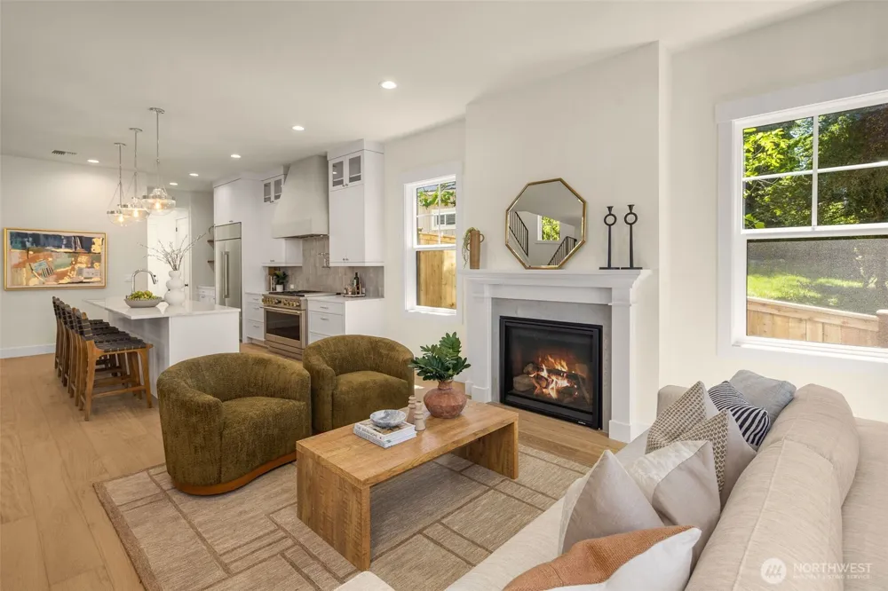 4515 150th Avenue SE Bellevue, WA 98006