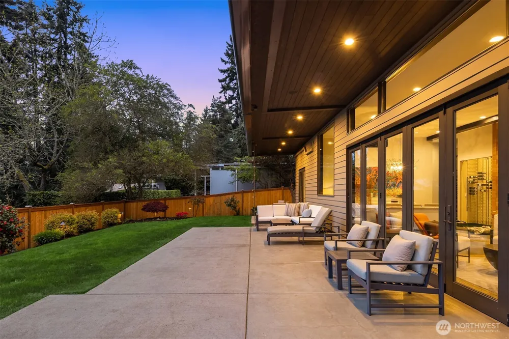 10314 SE 25th Street Bellevue, WA 98004