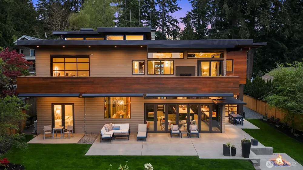 10314 SE 25th Street Bellevue, WA 98004