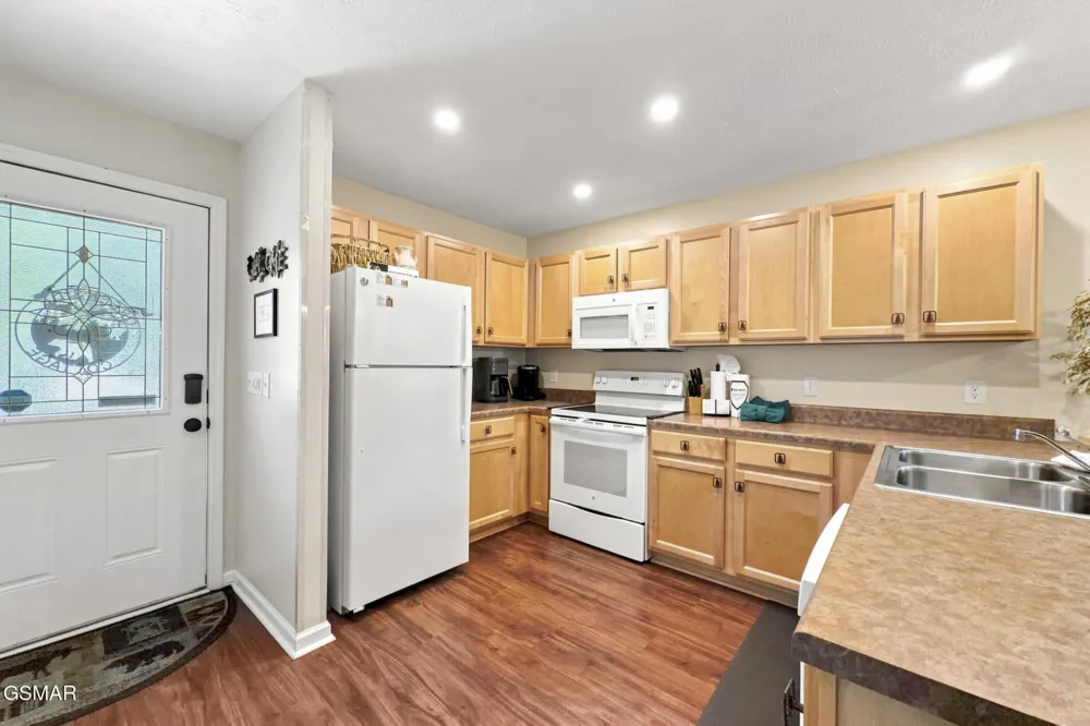2032 Slippery Rock Circle Pigeon Forge, TN 37862
