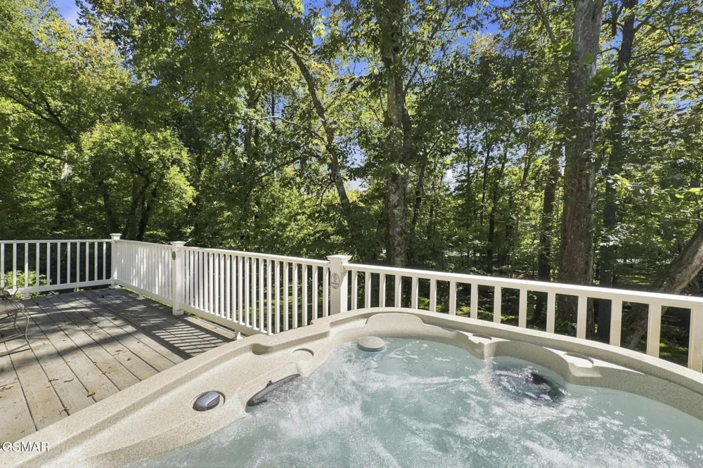 2032 Slippery Rock Circle Pigeon Forge, TN 37862