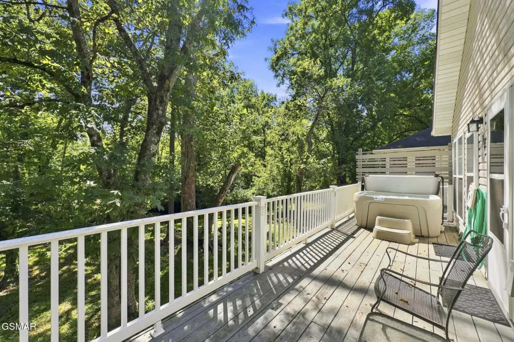2032 Slippery Rock Circle Pigeon Forge, TN 37862