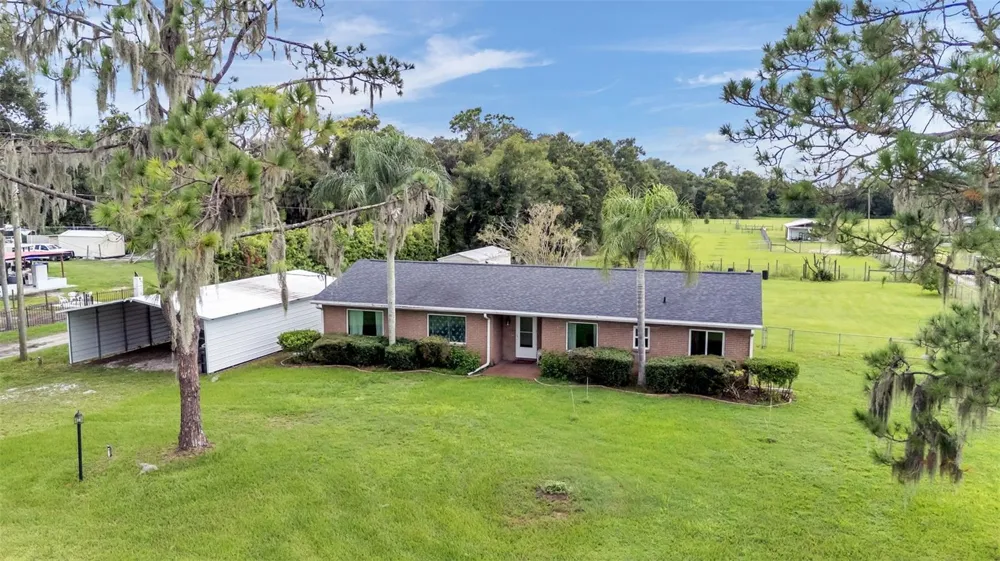 2742 DAD WELDON RD Dover, FL 33527