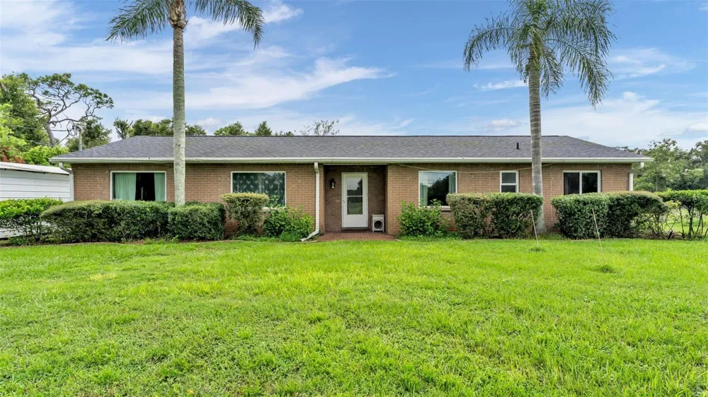 2742 DAD WELDON RD Dover, FL 33527