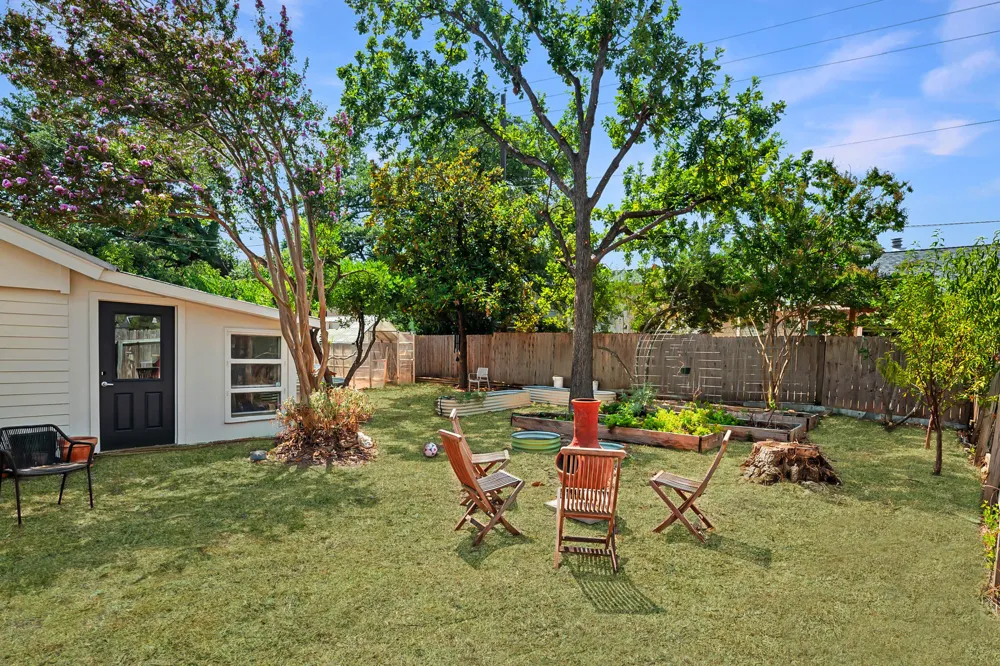 4001 Burr Oak Lane Austin, TX 78727