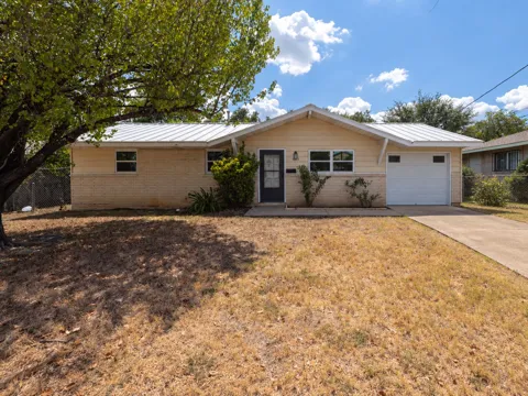 1611 Wheless Lane