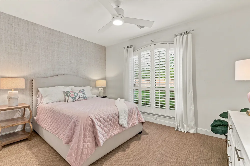 581 Aspen Drive Austin, TX 78737