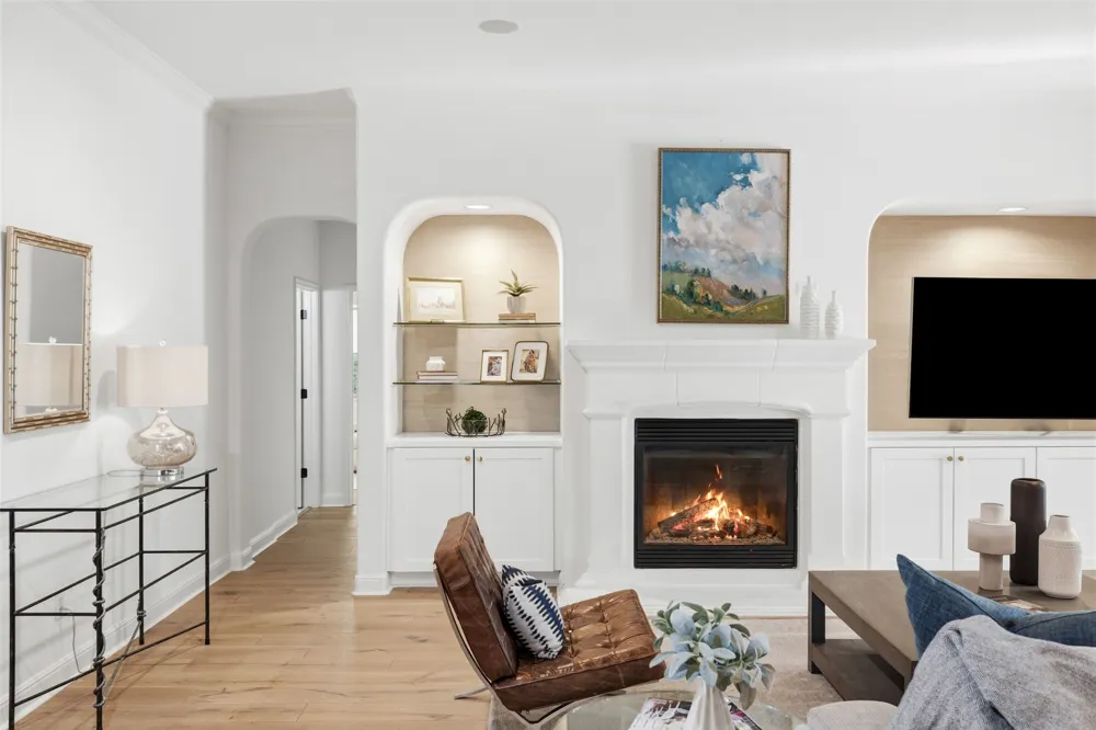 581 Aspen Drive Austin, TX 78737
