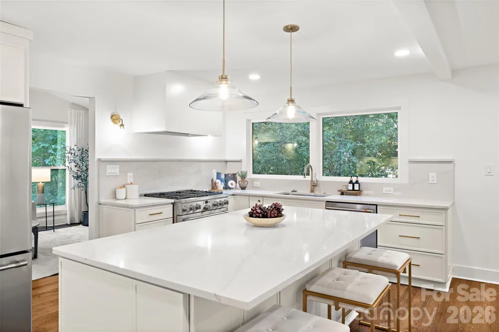 2600 Vardall Court Charlotte, NC 28226