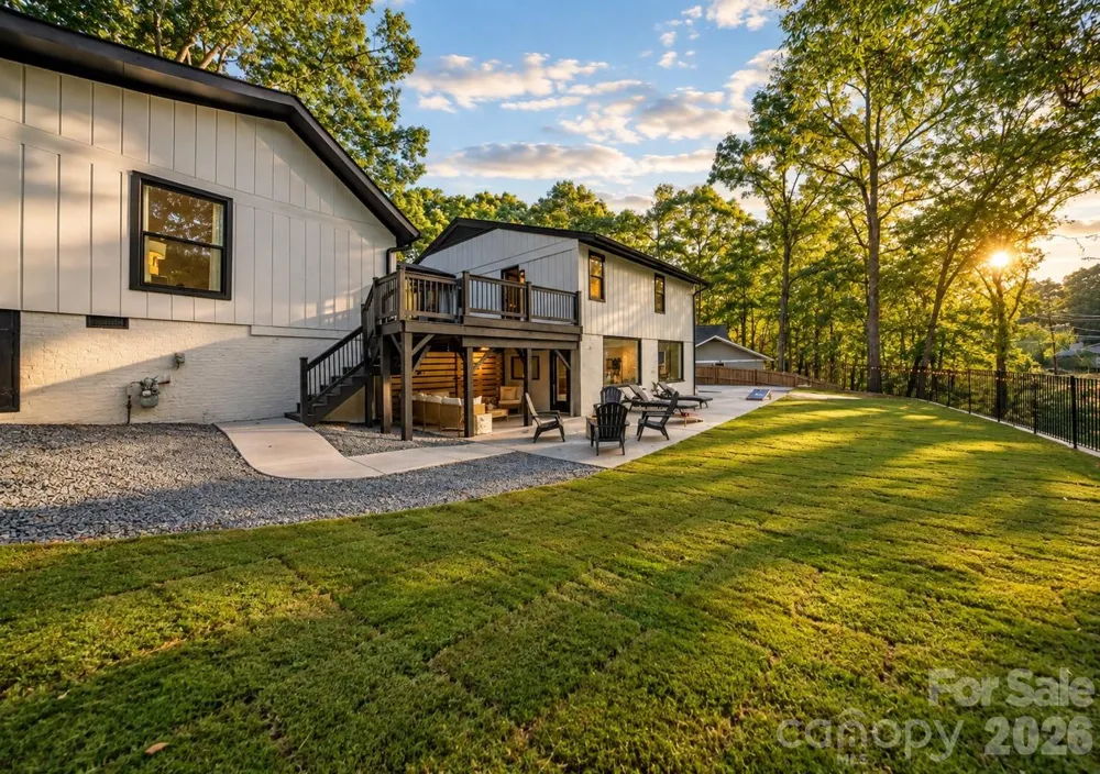 2600 Vardall Court Charlotte, NC 28226