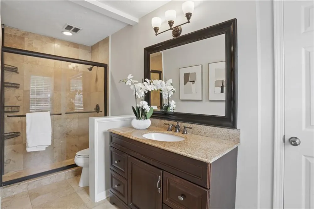 11 Scotland Place NW Atlanta, GA 30318