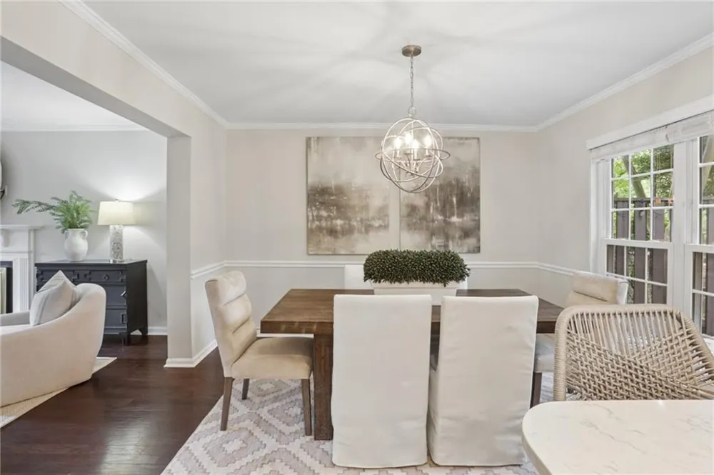 11 Scotland Place NW Atlanta, GA 30318