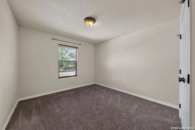 555 CIMARRON SQ Poteet, TX 78065