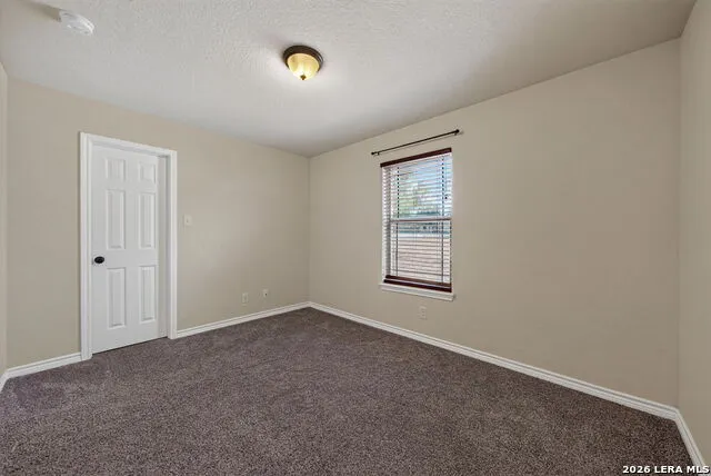 555 CIMARRON SQ Poteet, TX 78065