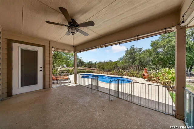555 CIMARRON SQ Poteet, TX 78065