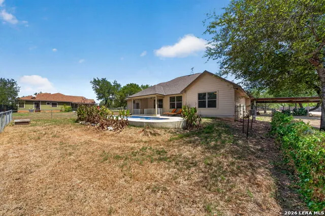 555 CIMARRON SQ Poteet, TX 78065