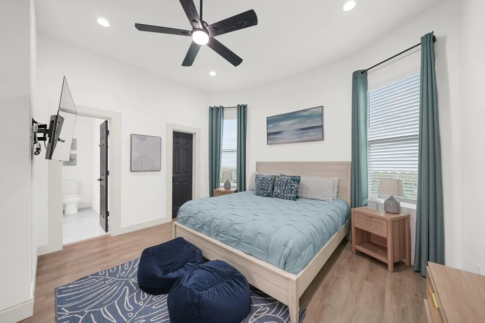 3124 Bernardo De Galvez Avenue Galveston, TX 77550