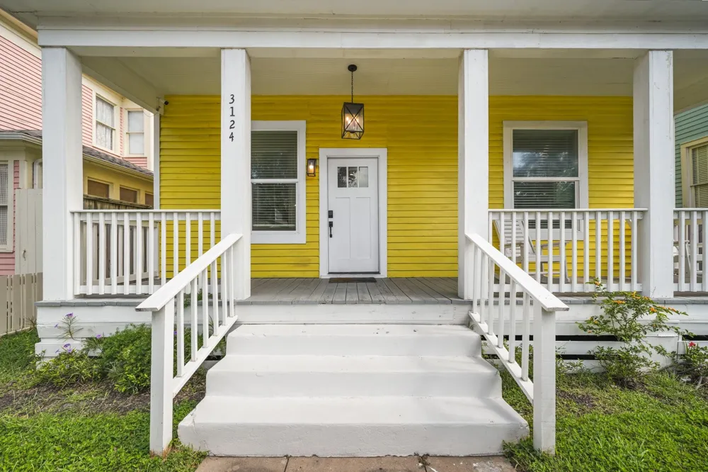3124 Bernardo De Galvez Avenue Galveston, TX 77550