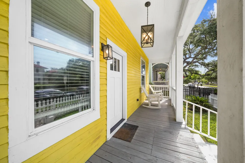 3124 Bernardo De Galvez Avenue Galveston, TX 77550