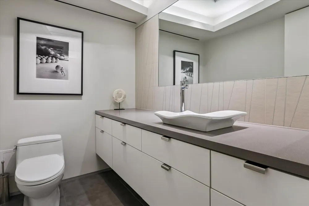 15 Greenway Plaza #29B Houston, TX 77046