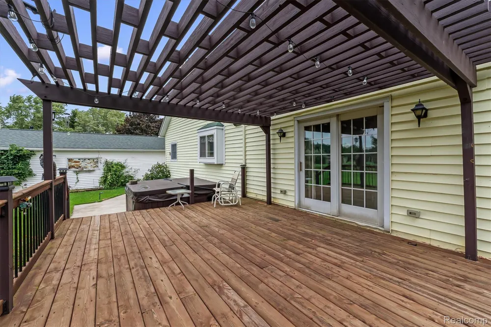3553 State Road New Haven Township, MI 48867
