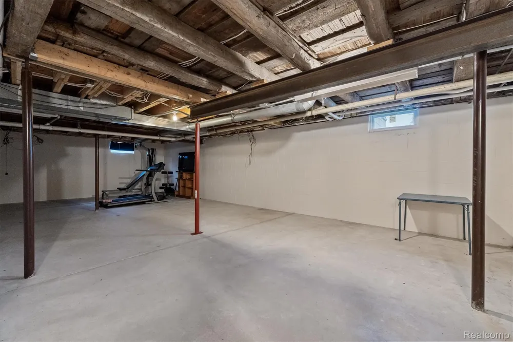 3553 State Road New Haven Township, MI 48867